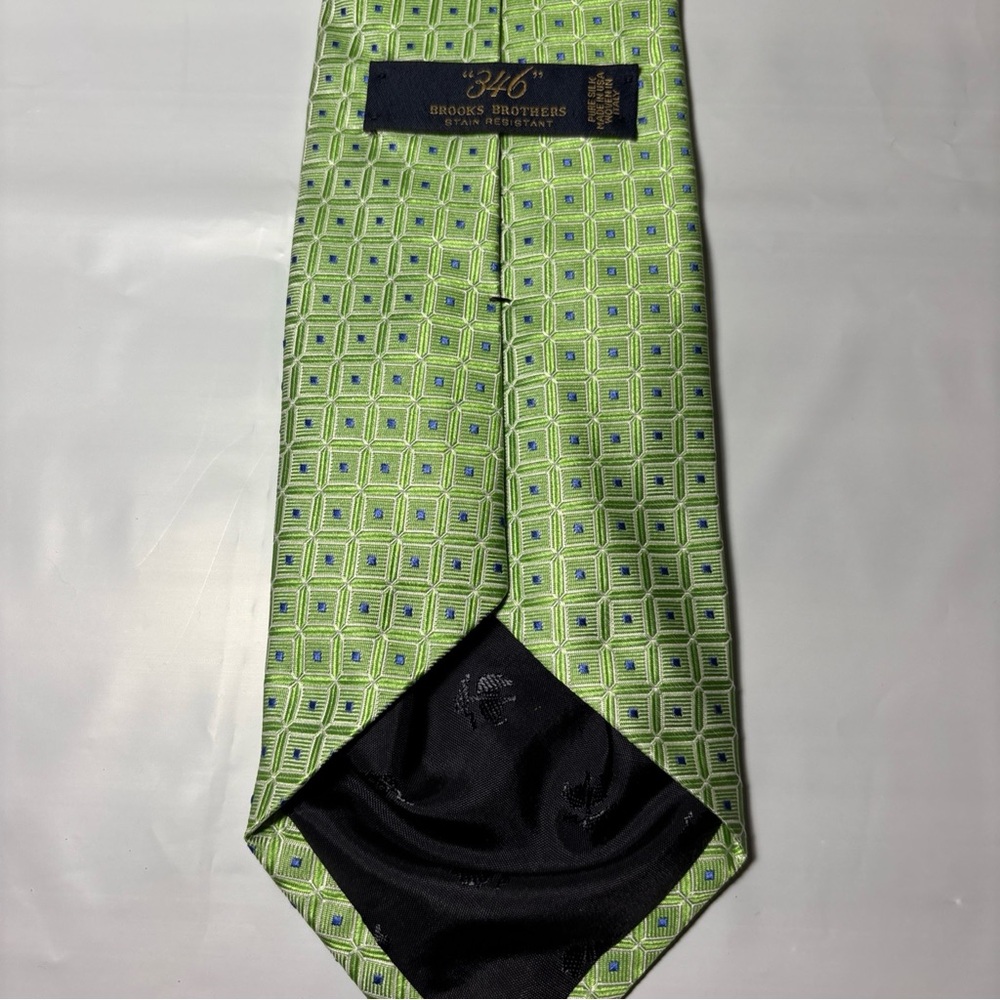 Brooks Brothers 346 Men's Pure Silk Tie Green with Blue Squares Made In USA - Picture 3 of 6